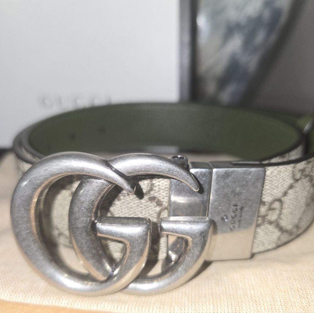 Gucci Reversible Belt Monogram And Solid Green - Picture 3 of 9